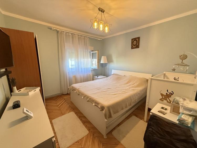 Apartament 3 camere, decomandat, 65 mp utili + balcon 3 mp - Soarelui - 3