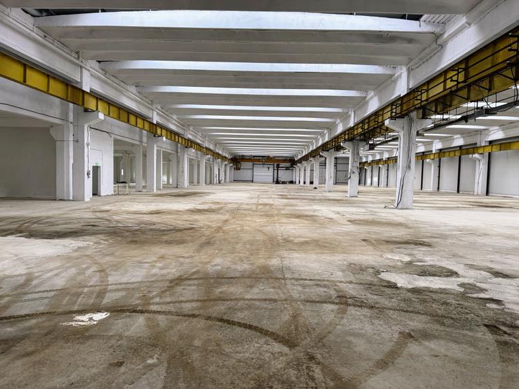 SPATIU INDUSTRIAL,  6857  MP - direct de la proprietar - 3