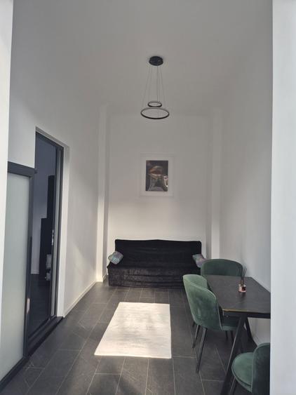 Vand apartament 2 camere la casa - 1