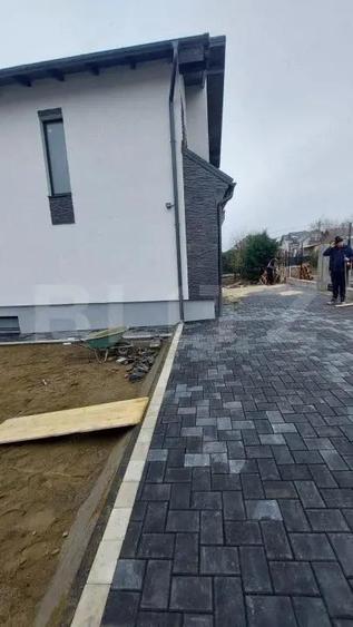 Casa moderna individuala, 100 mp utili, zona Burdujeni - 1