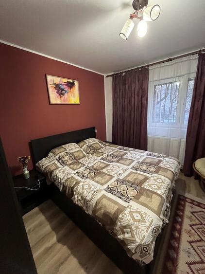 Apartament 2 Camere de inchiriat zona Crangasi - 1