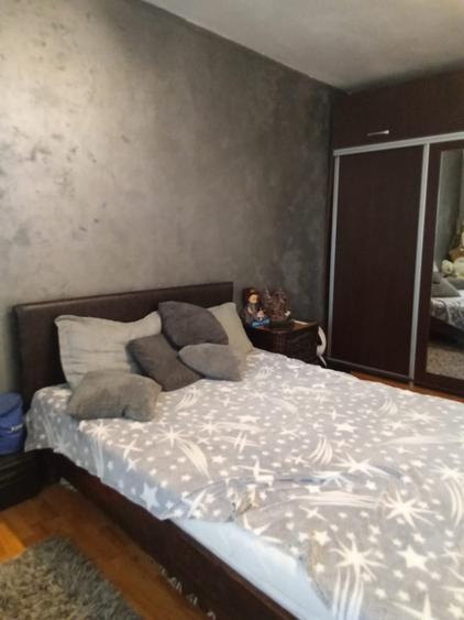 Apartament 2 camere, decomanda - 1