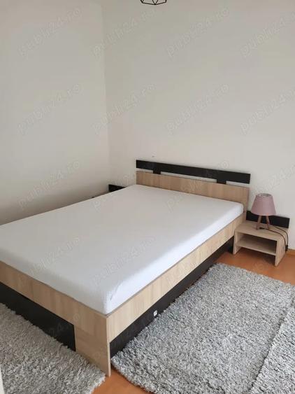 Proprietar inchiriez apartament cu trei camere semidecomandat - 2