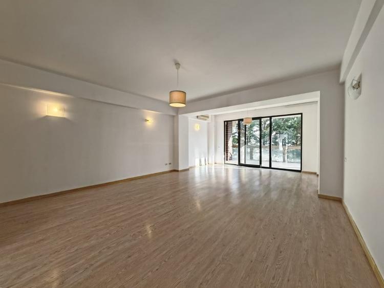 Apartament foarte spațios lângă Pădurea Băneasa | Spații de depozitare | Parcare - 4