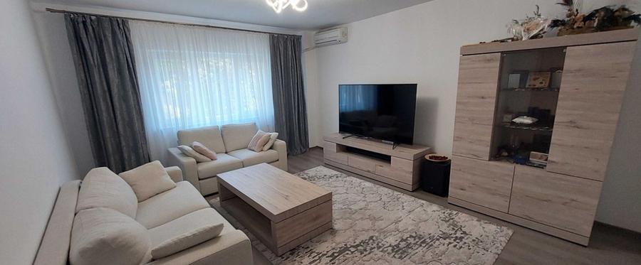 Bd. Unirii - Apartament 3 camere, lux, 2 bai/parcare/Centrala proprie - 3