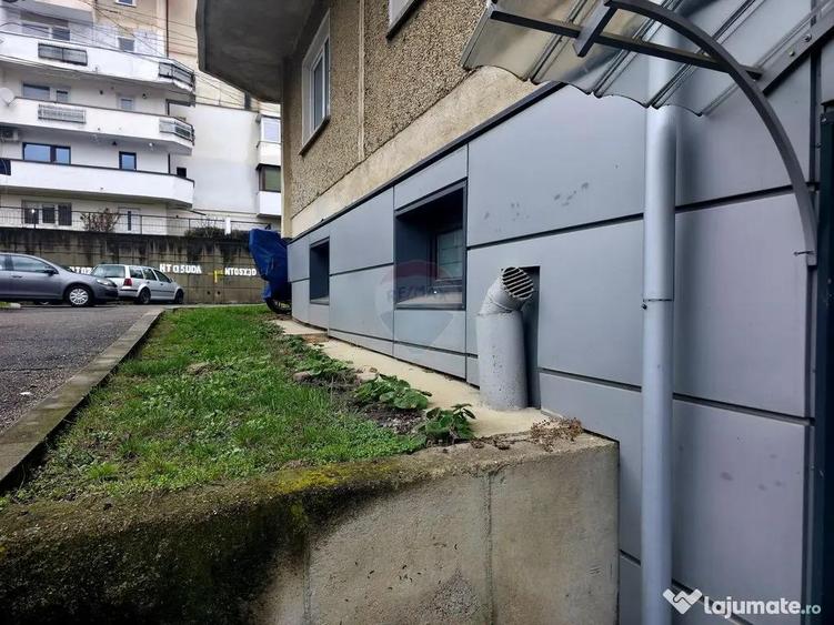 Spa?iu comercial de 68mp de vanzare in zona Central/ s... - 2