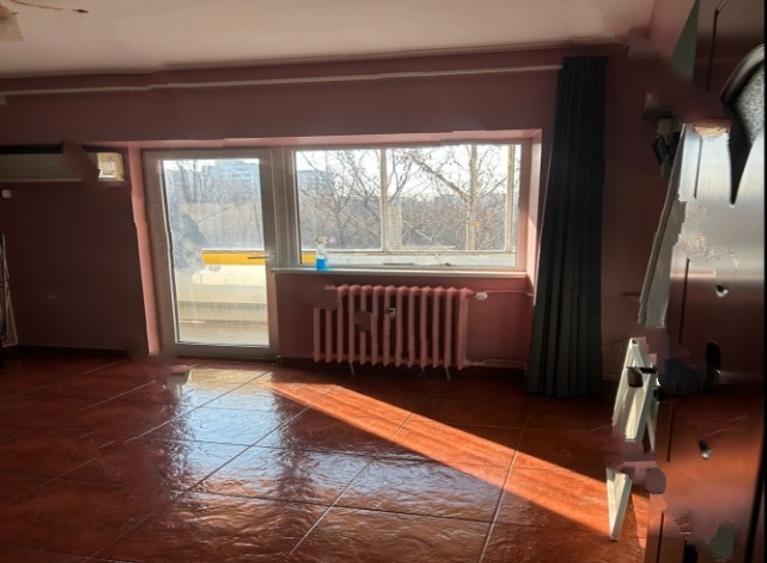 Basarabia metrou Costin Georgian,bl.1978,et.3/10,2 bai,Amenajat,semimobilat - 2