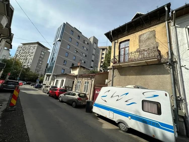 Apartament cu 2 camere decomandat, mobilat în Gara de Nord Apartament cu 2 camere decomandat, mobilat în Gara de Nord