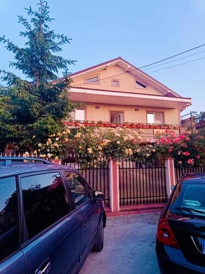 Direct proprietar–Casă 10camere|locuință+regim hotelier|20min de plajă - 1