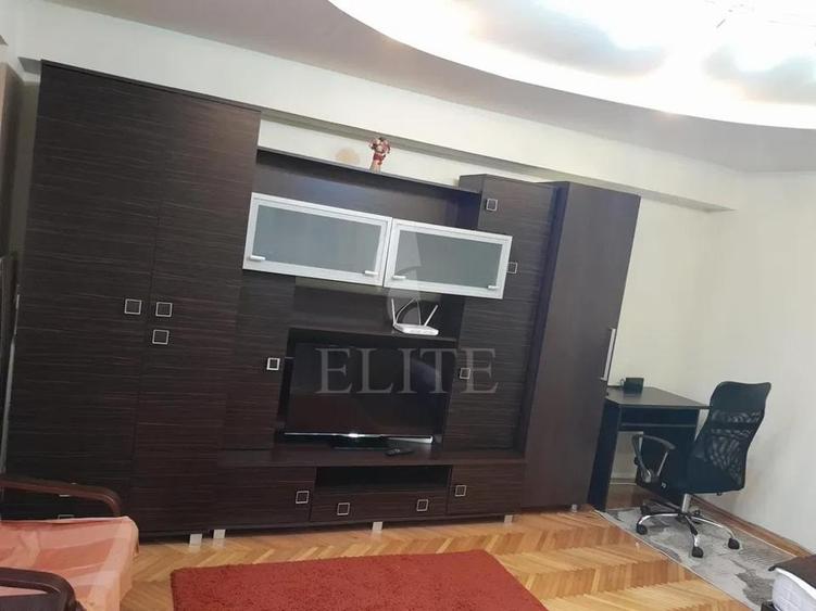 Apartament o camera &icirc;n zona STRAZII IZLAZULUI - 5
