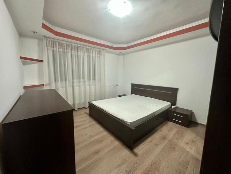 13 Septembrie-Prosper Plazza | 4 camere | 96mp | et 8 | dec | 900 euro - 3