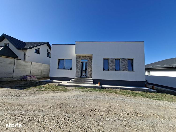 Casa Parter 3 camere /Com.Berceni/Comision 0% - 2