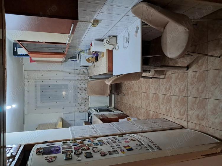 Apartament de vanzare - 4