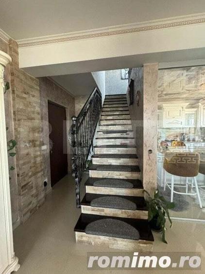 Penthouse ,4 camere , 177 mp , zona centrala ,Radauti - 6