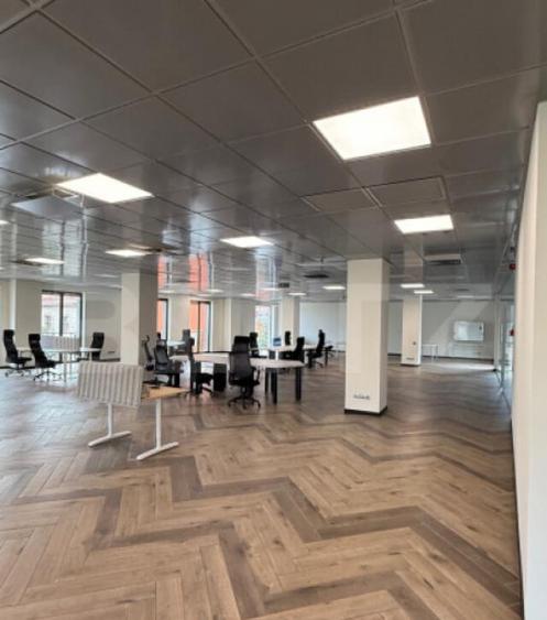 Spatiu pentru birouri, 500 mp, clasa A, ultrafinisat! - 11