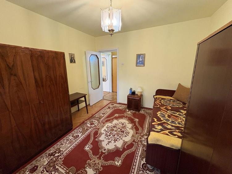 Apartament insorit, etaj 1, Aleea Carpati - 3