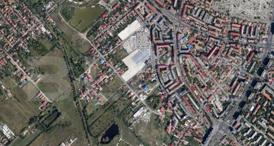 Teren cu suprafa?a totala de 11636 mp in zona Shopping C