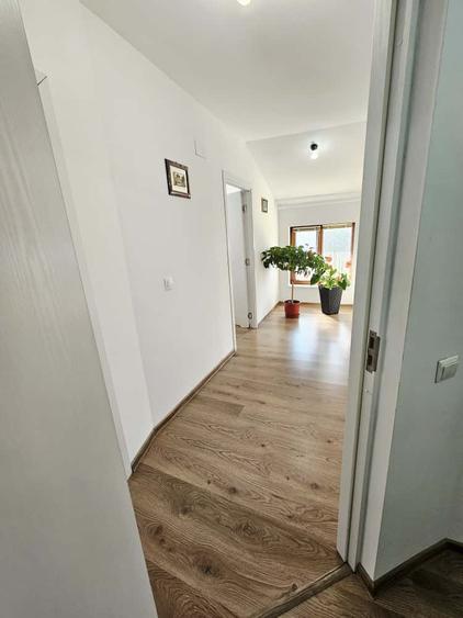 Vilă modernă cu 5 camere – Mănești - 42