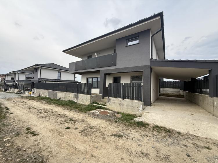 Casă individuală 120mp utilități, 380 teren, Dezmir - 1