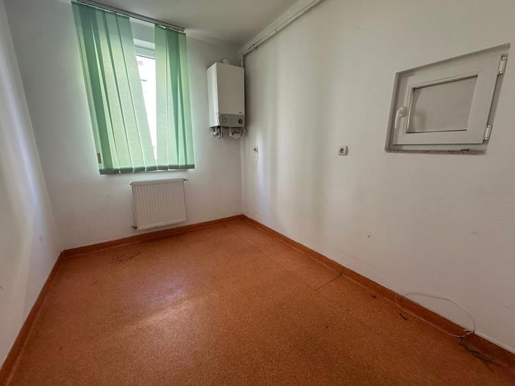 Închiriere spațiu comercial 78 mp| zona Cugir - 3