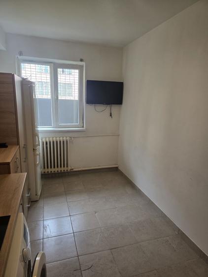 Inchiriez Camera garsoniera Valea Rosie Craiova - 4