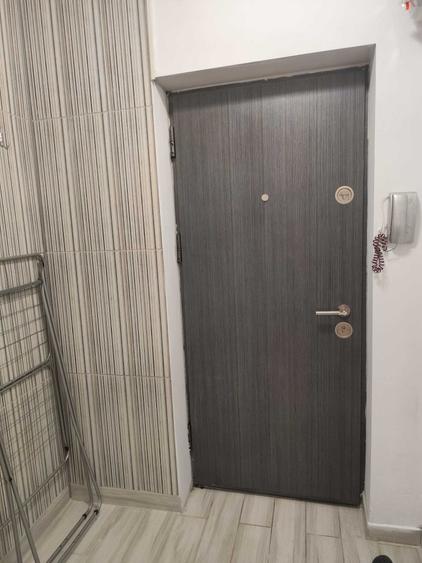 Inchiriez garsoniera Barajul Bicaz-metrou Costin Georgian - 1