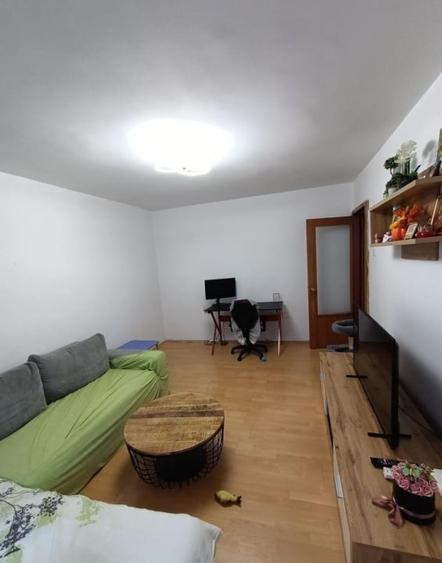 2 camere, decomandat, et 2/4, 55 mp, bloc 1982-Gorjului - 1