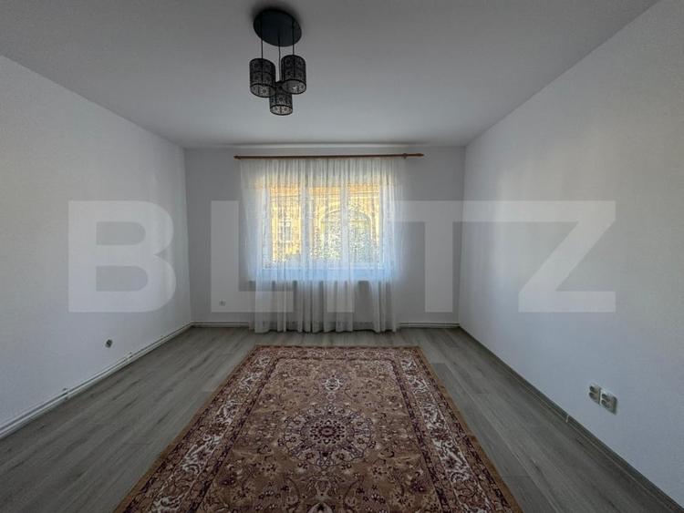 Casa cu 3 camere, 100mp, in Tampa - 1