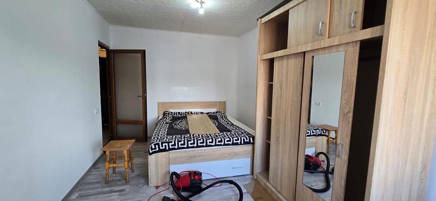 Inchiriez garsoniera - 5