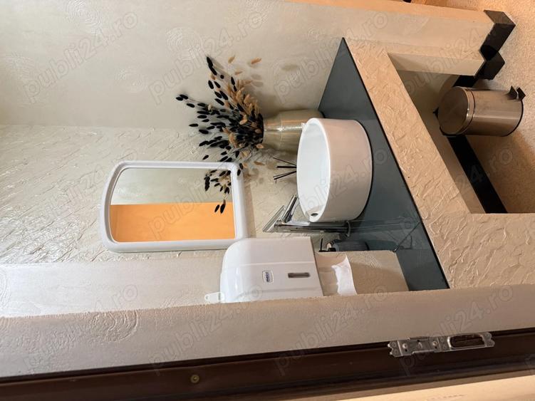 Salon infrumusetare -locatie centrala - 6