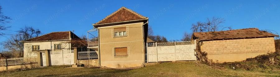 Casa de vanzare in Varciorog - 1