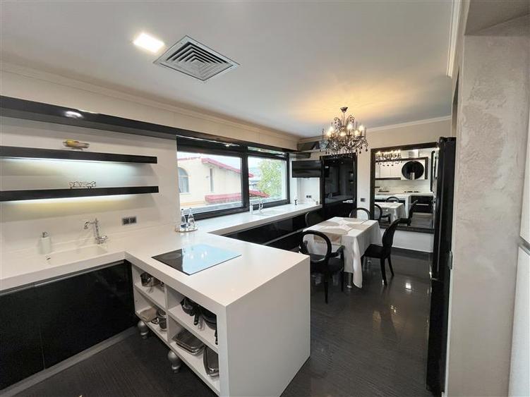 Vila  de vanzare  Bucium, - 26