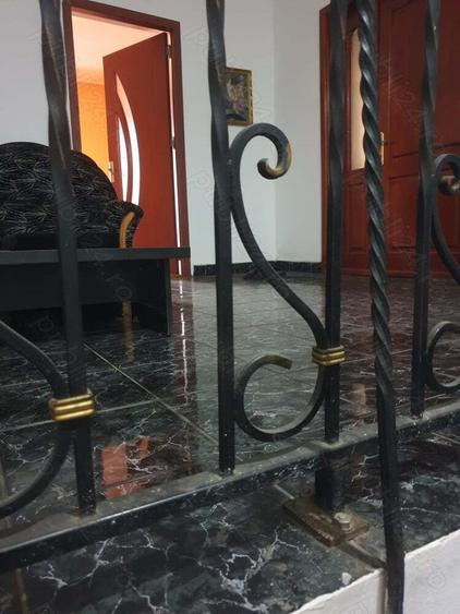 Vila Calea Bucure?ti str Petre Ispirescu 2200 euru mp - 4