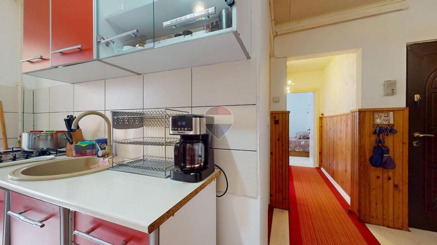 COMISION 0% Apartament cu 3 camere de vânzare, Decomandat, Sacele - 9
