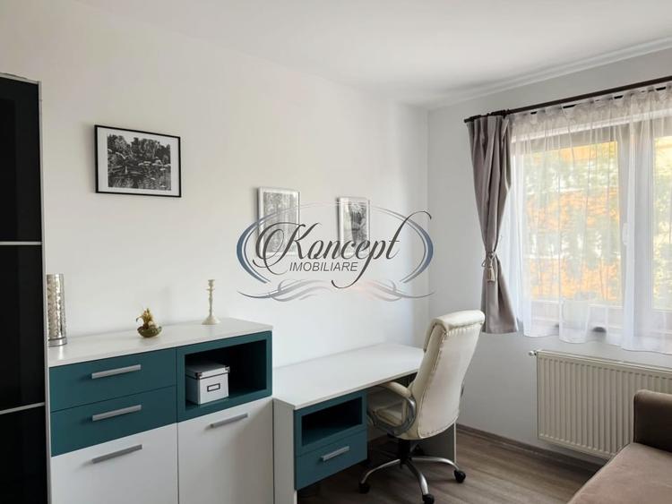 Apartament cu 3 camere semidecomandat, mobilat în Zorilor