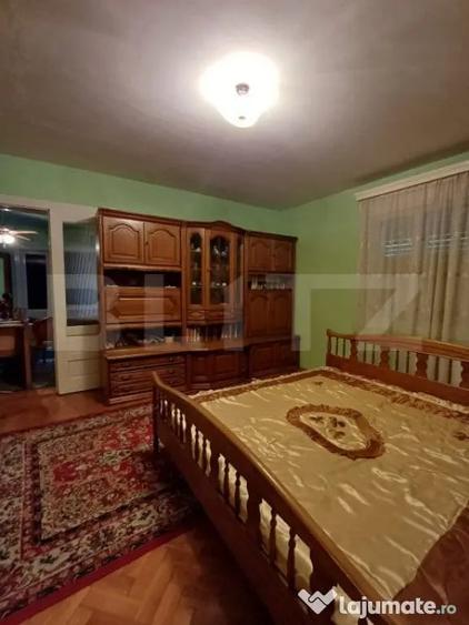 Casă cu 5 camere cu Teren 1085 Mp în Călărași