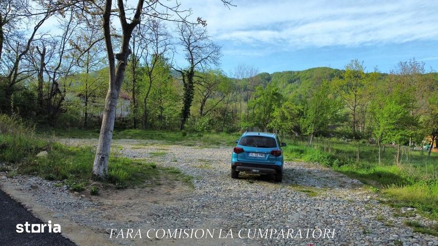 Teren de 992 mp, în Păușești