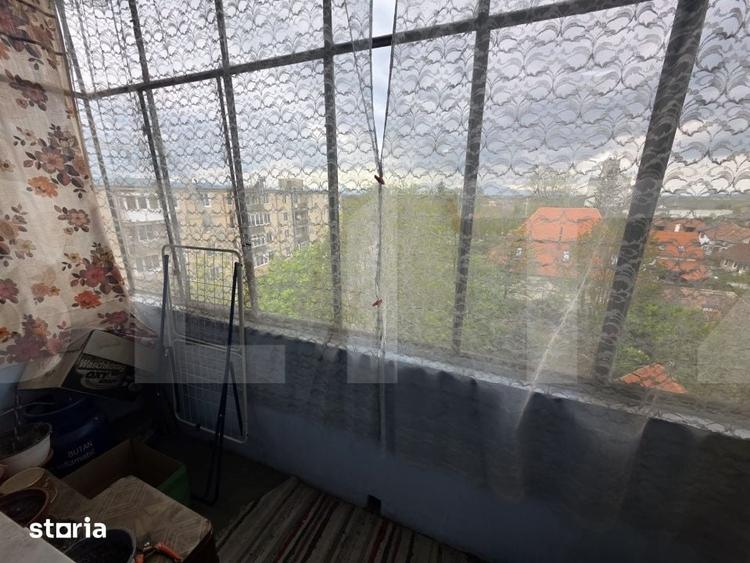Apartament cu 3 camere decomandat în Ozun