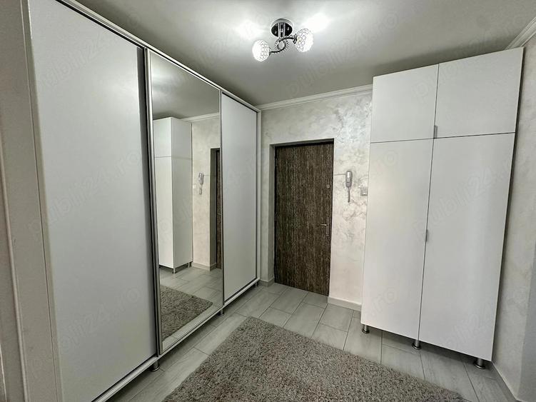Apartament cu 2 camere semidecomandat în Polonă