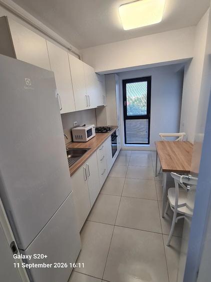 Apartament cu 2 camere decomandat în Politehnica