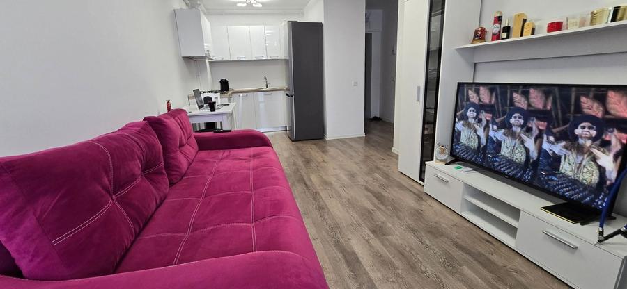 Apartament cu 2 camere decomandat, mobilat în Est
