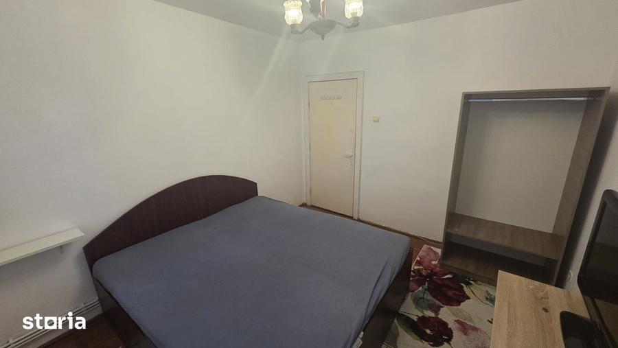 Apartament 3 camere, balcon, etaj 4, Targovi?te - 4