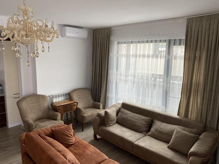 Apartament cu 3 camere decomandat în Nord