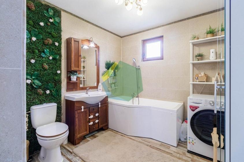 Hotel/Pensiune, de 1,620 mp, în Odăi