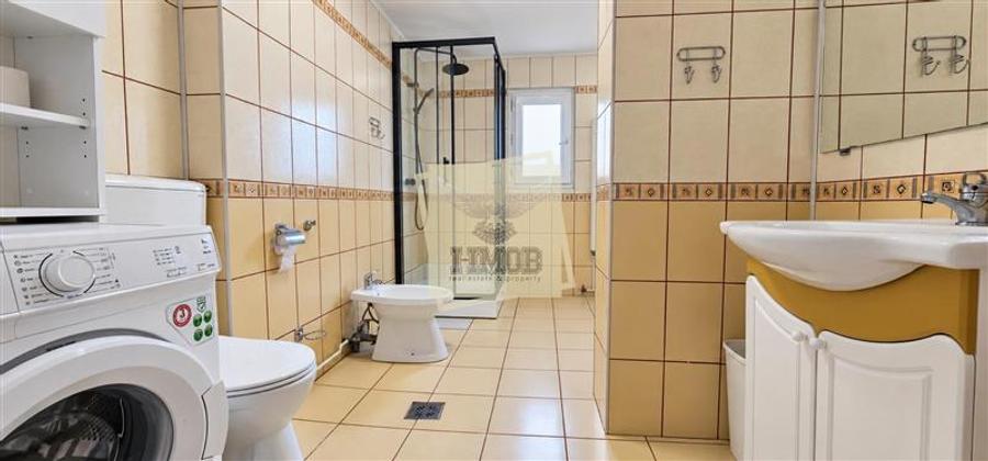 Apartament cu 4 camere circular, mobilat în Sub Arini