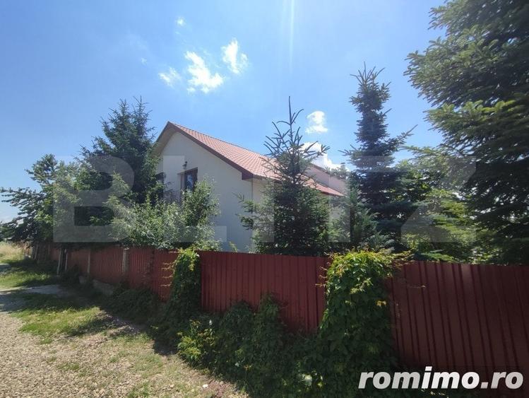 Casă cu 8 camere cu Teren 992 Mp în Cătămărești