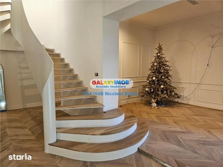Casă cu 8 camere cu Teren 321 Mp în Dorobanți