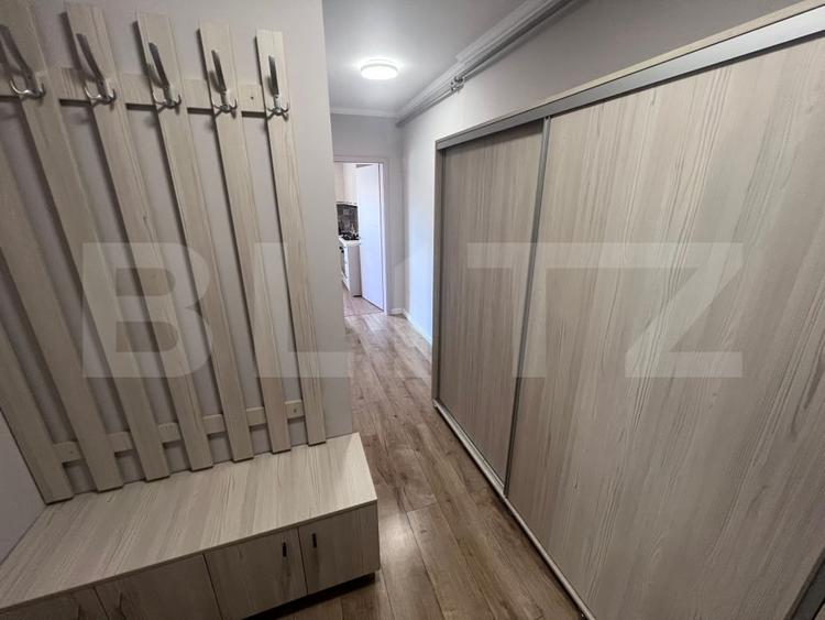 Apartament cu 2 camere semidecomandat, mobilat în Dâmbul Rotund