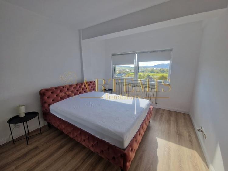 Apartament de 2 camere, decomandat, 70 mp., zona Indepedentei - 4