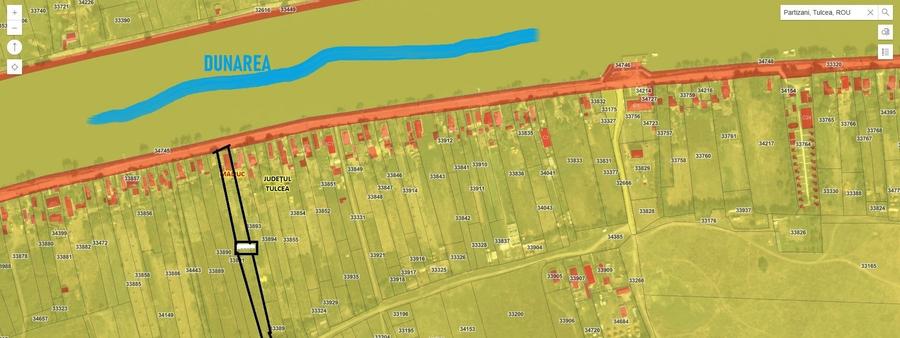 Teren + casa batraneasca PARTIZANI com MALIUC  (PE MALUL Dunarii) - 1